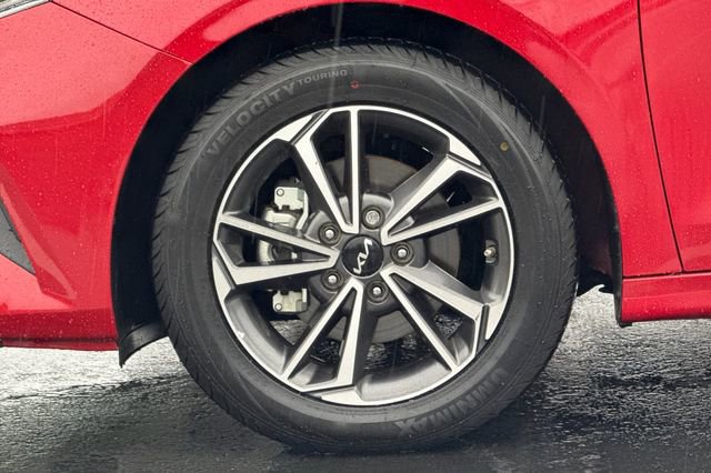 Certified 2022 Kia Forte LXS image 32