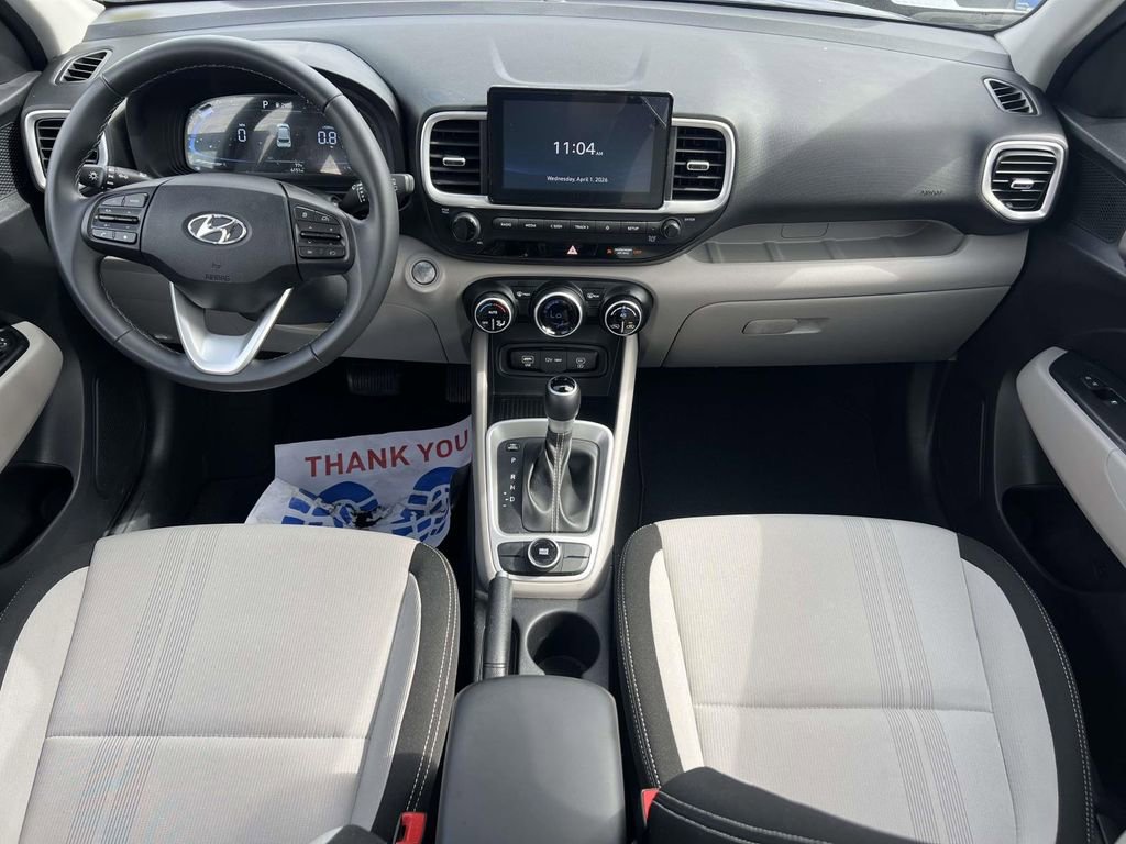 Certified 2025 Hyundai Venue SEL image 14