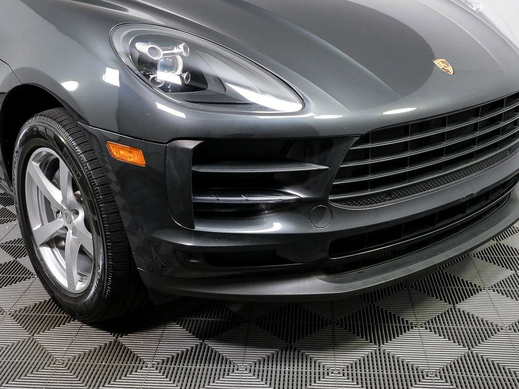 Certified 2020 Porsche Macan image 38