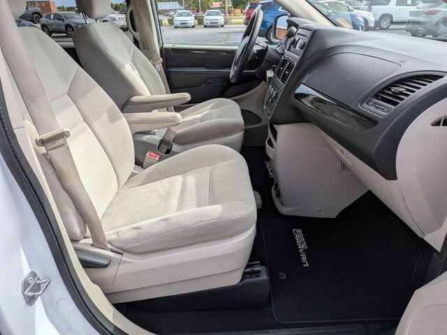 Used 2016 Dodge Grand Caravan SE w/ Quick Order Package 29E SE FWD image 34