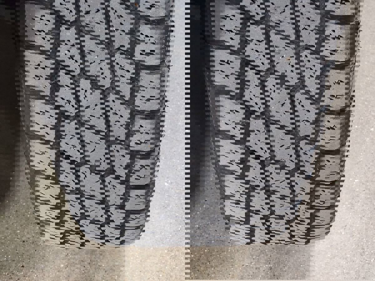 Used 2022 GMC Canyon AT4 image 31