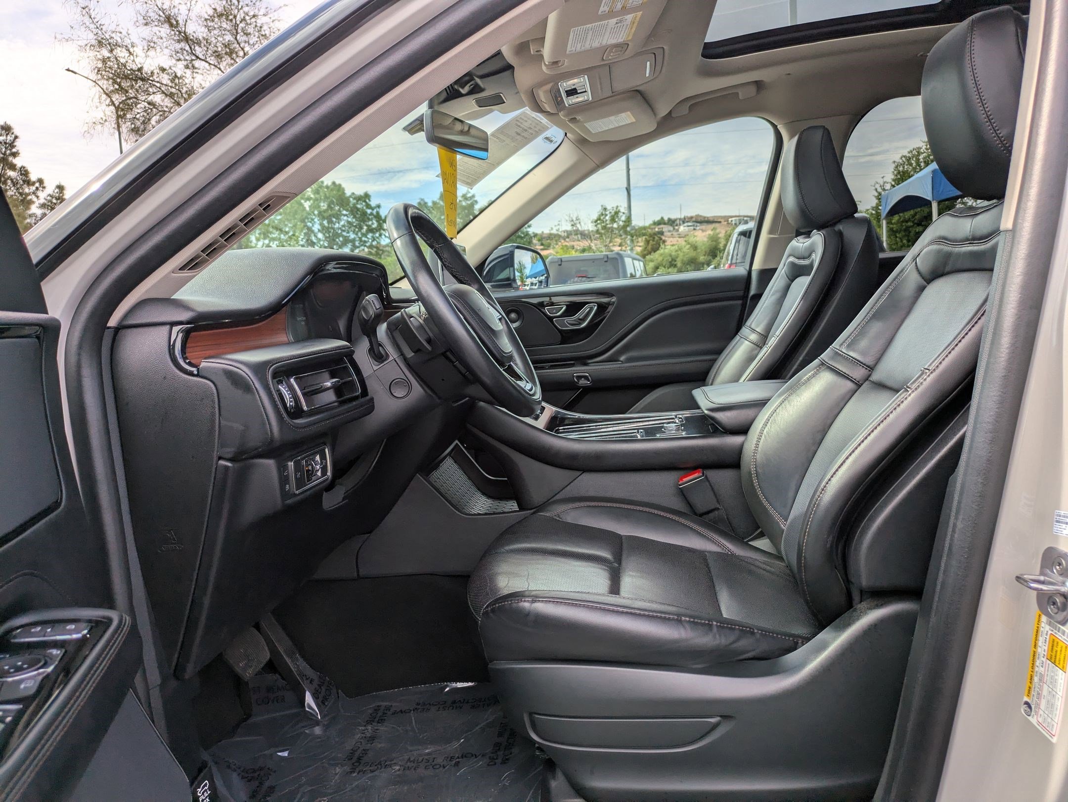 Used 2023 Lincoln Aviator Grand Touring image 15