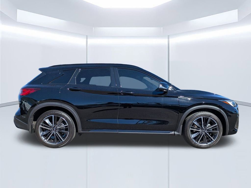 Certified 2024 INFINITI QX50 Sport image 3