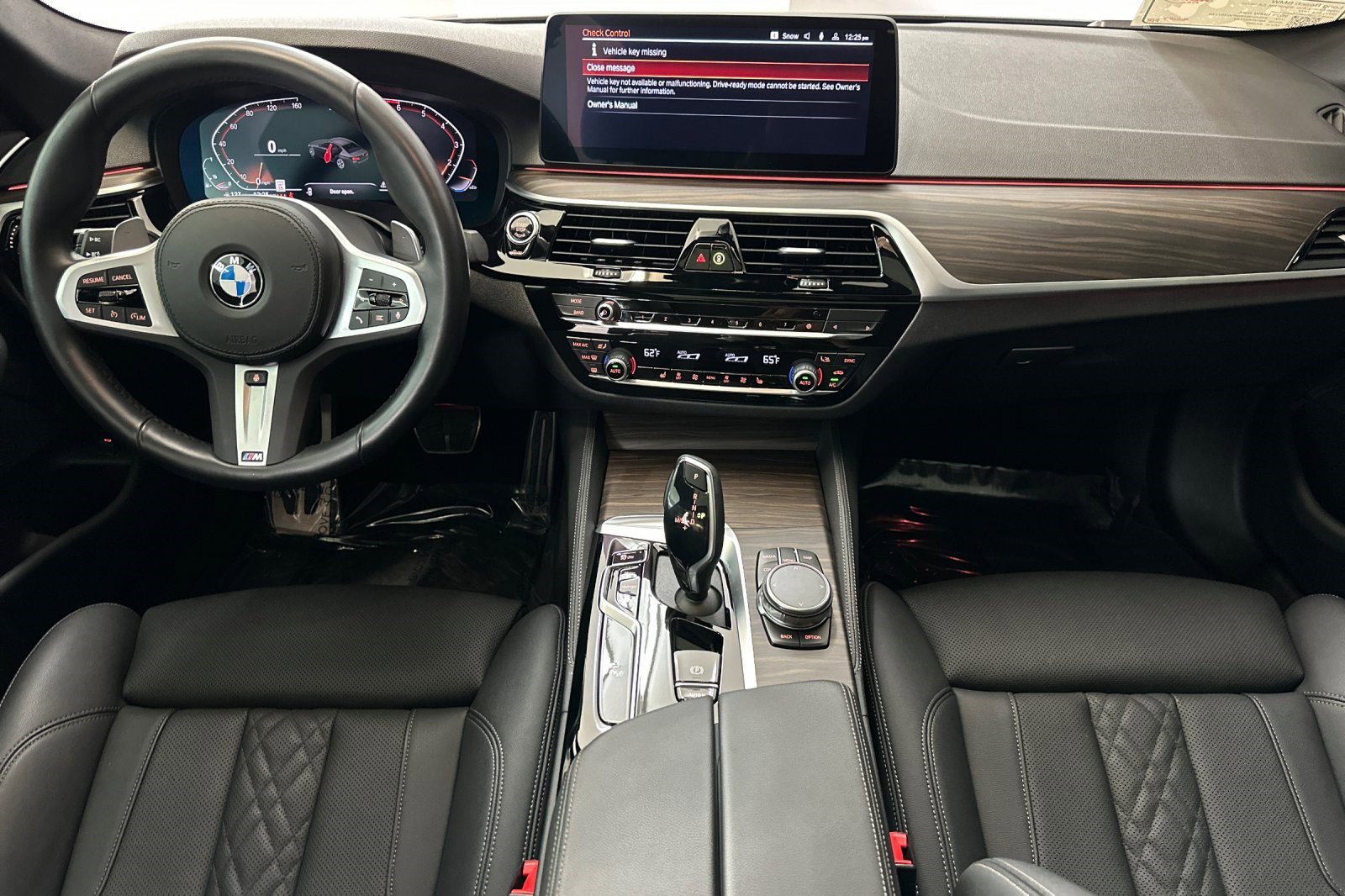 Used 2023 BMW 530i w/ M Sport Package image 27