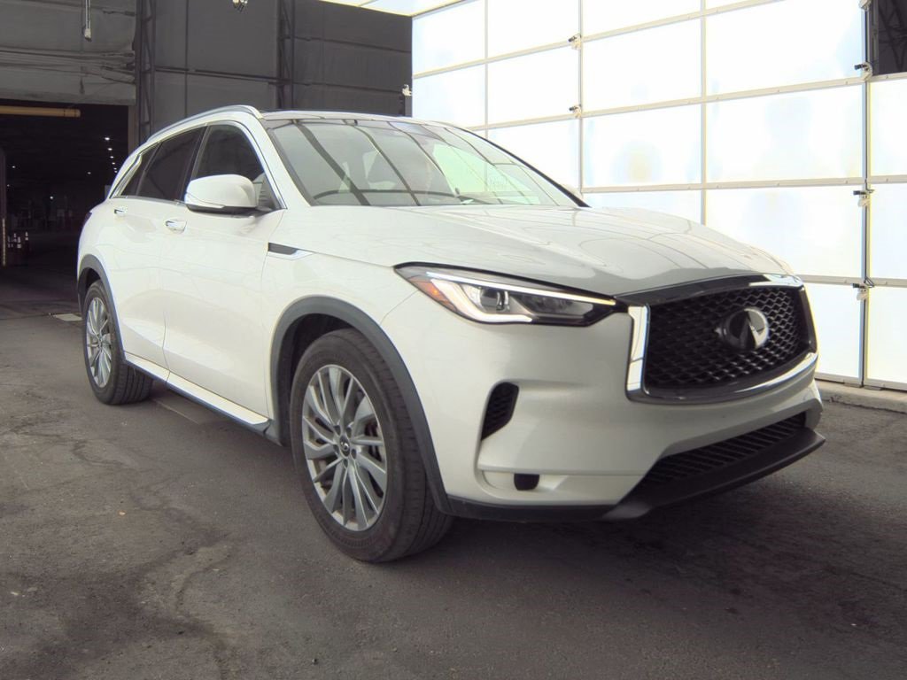 Used 2024 INFINITI QX50 Luxe image 3