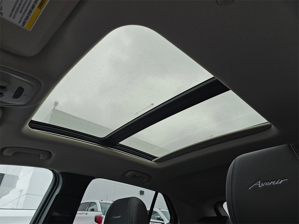 New 2026 Buick Encore GX Avenir w/ Avenir Technology Package image 22