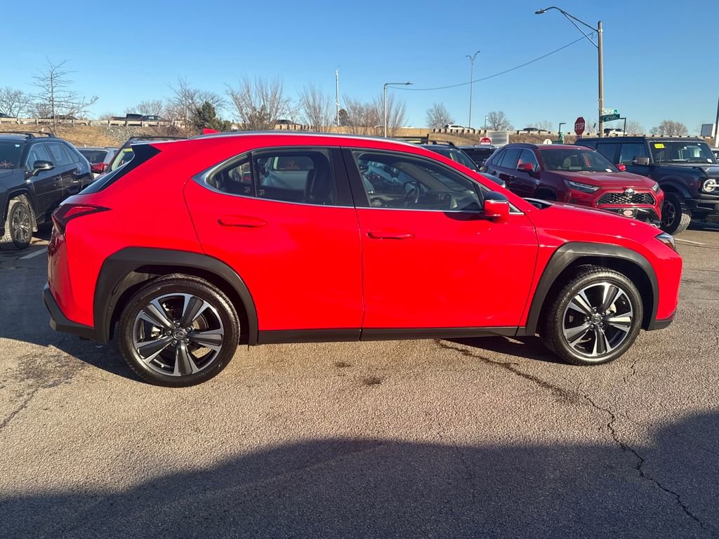 Used 2023 Lexus UX 250h AWD image 9