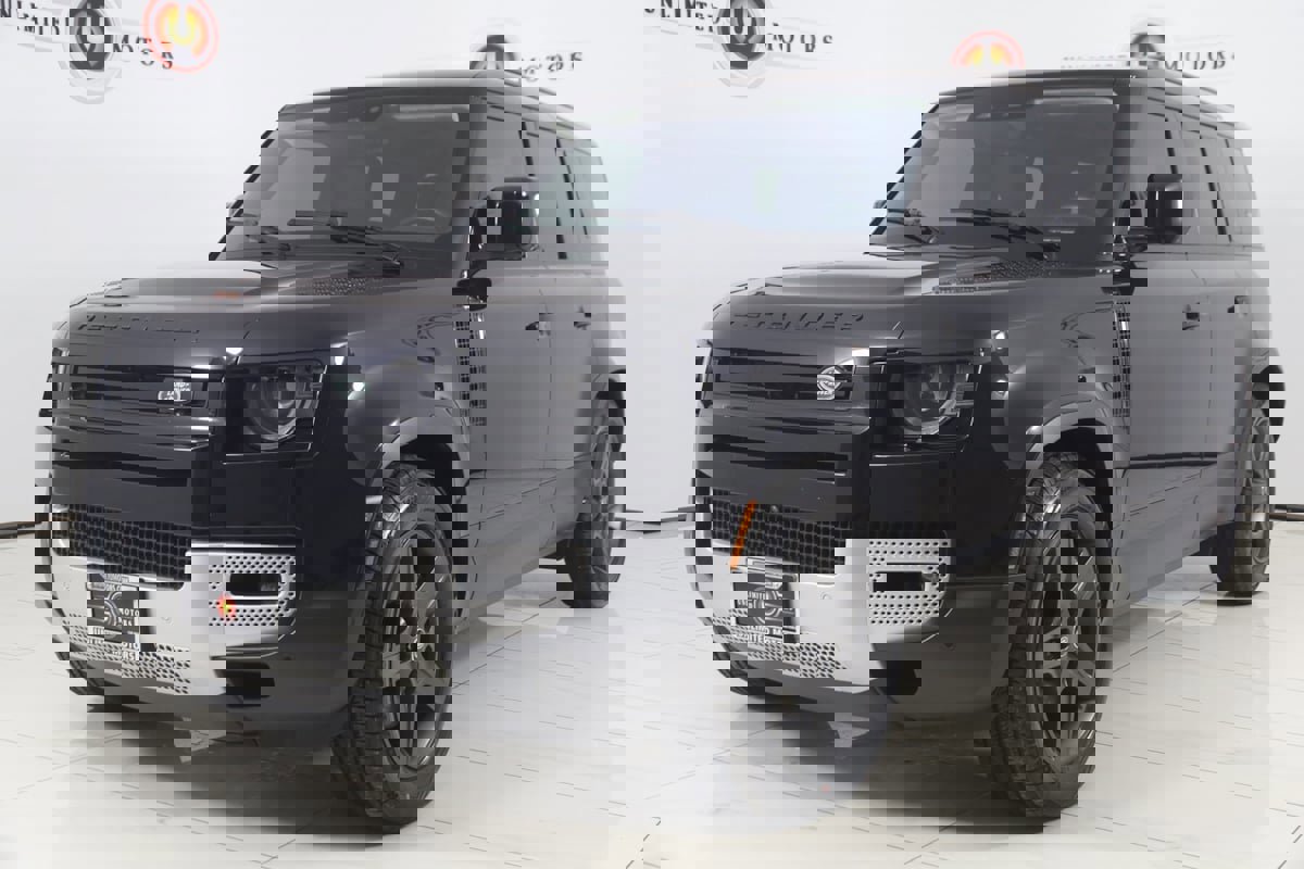 Used 2022 Land Rover Defender 110 SE image 5