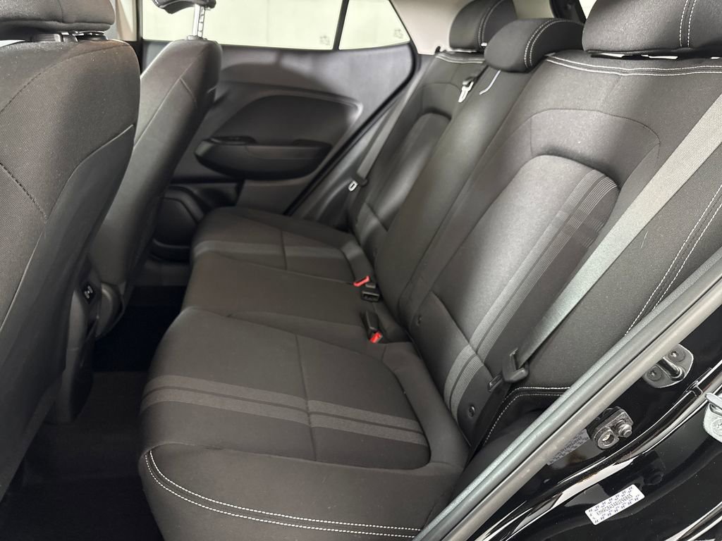 Used 2024 Hyundai Venue SEL image 15