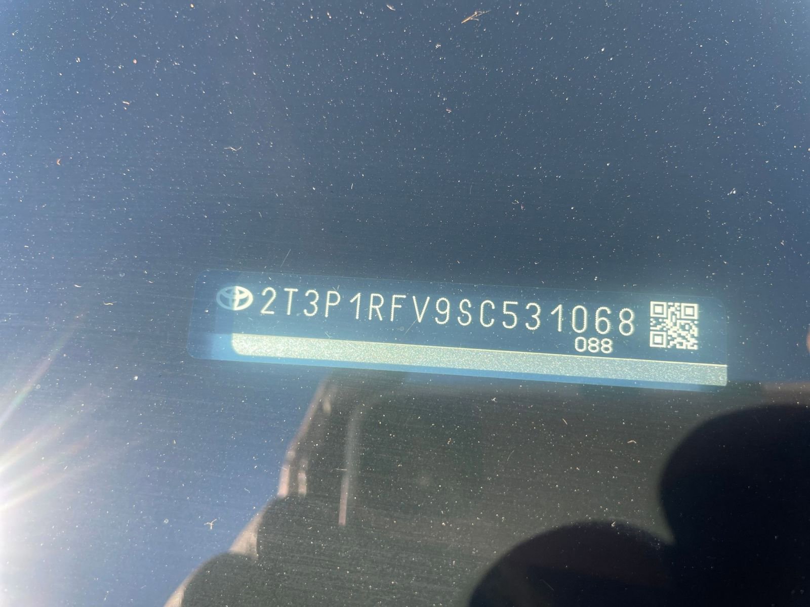 Used 2025 Toyota RAV4 XLE image 31