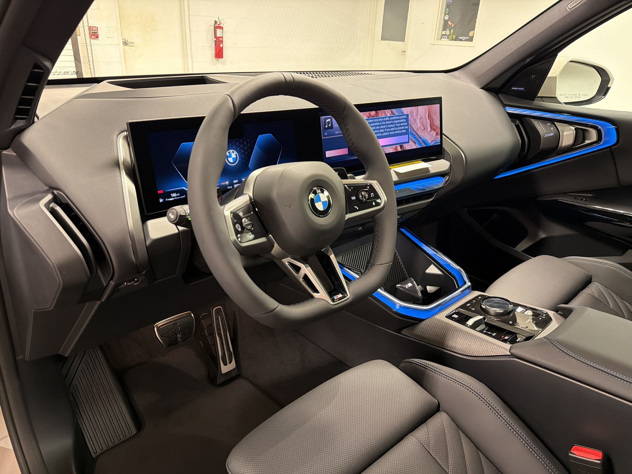 New 2026 BMW X3 xDrive30i w/ Premium Package AWD/4WD image 4