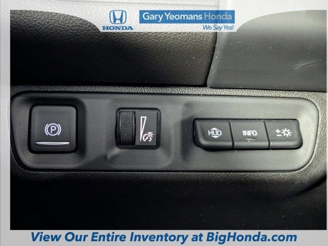 Used 2022 GMC Acadia SLT w/ Technology Package image 27