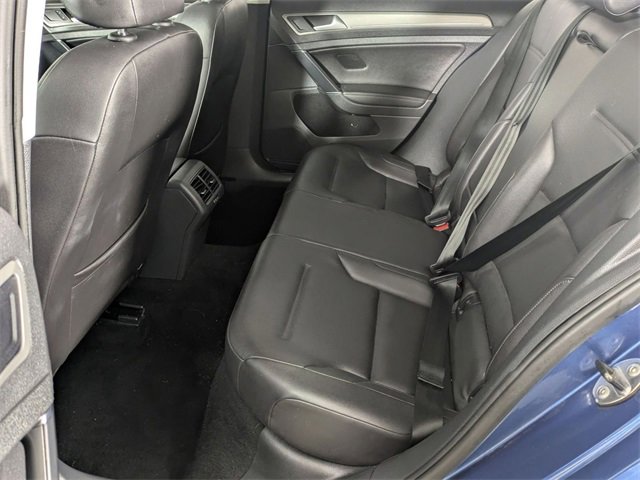 Used 2015 Volkswagen Golf SE image 24