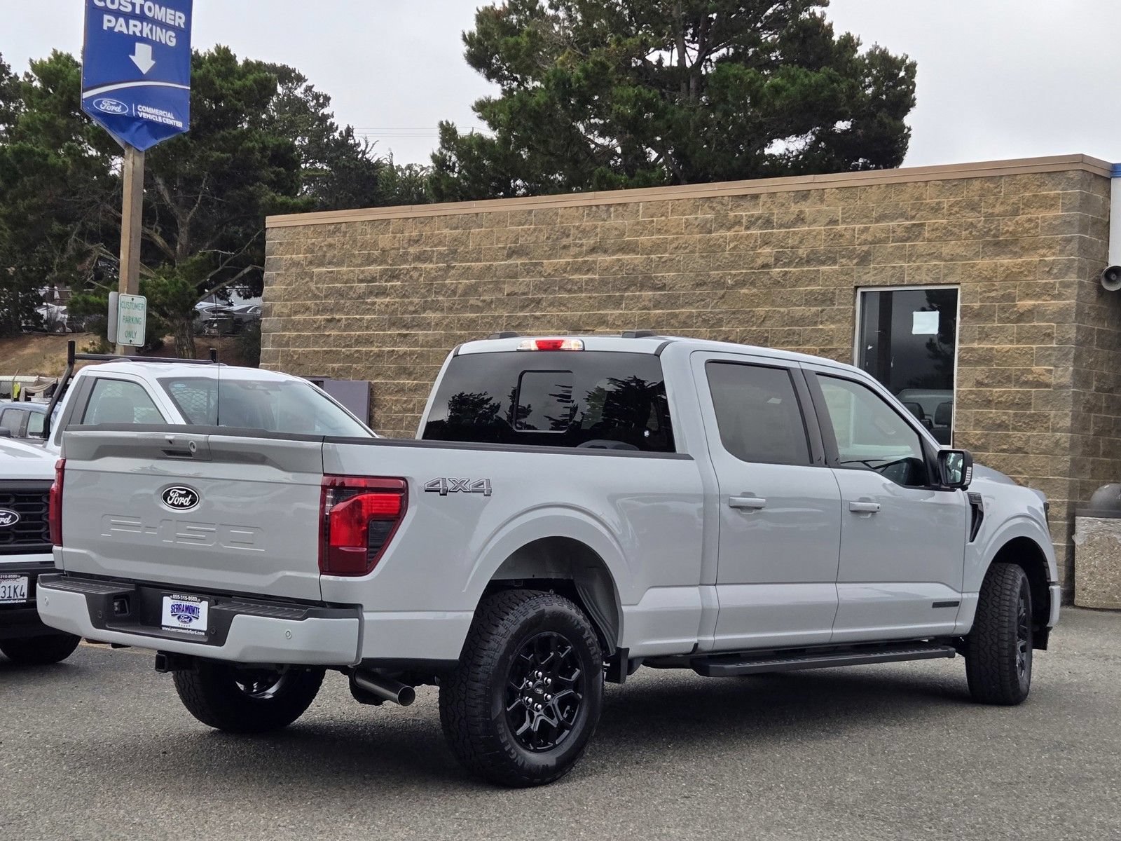 New 2026 Ford F150 XLT w/ Equipment Group 302A MID AWD/4WD image 4