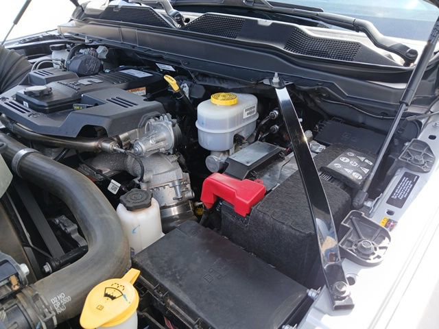 Used 2024 RAM 3500 Tradesman w/ Chrome Appearance Group AWD/4WD image 46