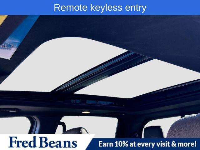 Used 2021 Nissan Titan Platinum Reserve w/ Moonroof Package image 25