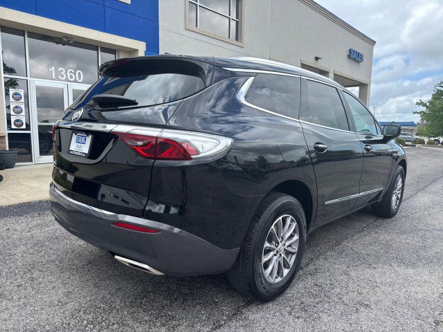 Used 2024 Buick Enclave Premium AWD/4WD image 18
