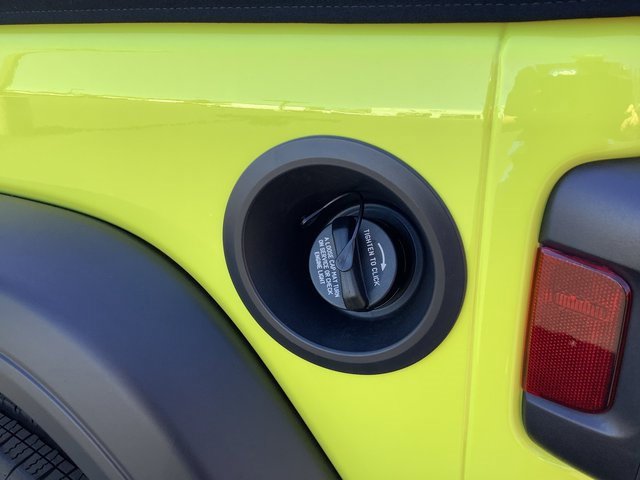 Used 2024 Jeep Wrangler Sport S image 24