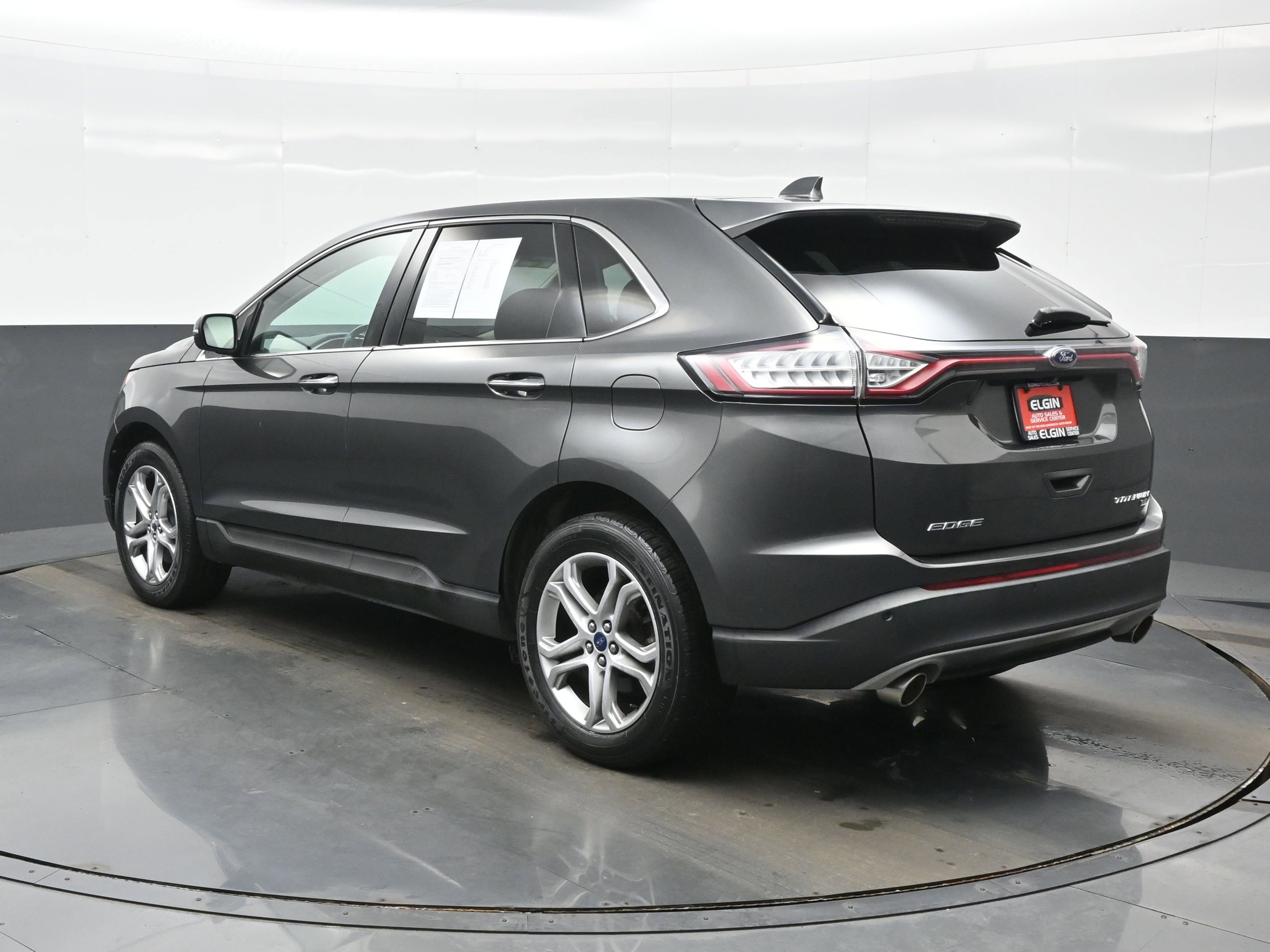 Used 2015 Ford Edge Titanium w/ Equipment Group 301A image 4