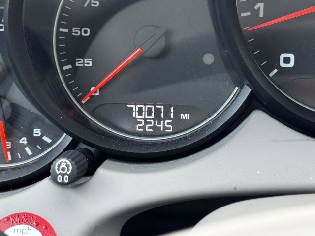 Used 2013 Porsche Cayenne image 10