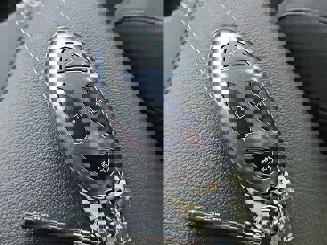 Certified 2025 Hyundai Elantra Sport w/ Cargo Package image 32