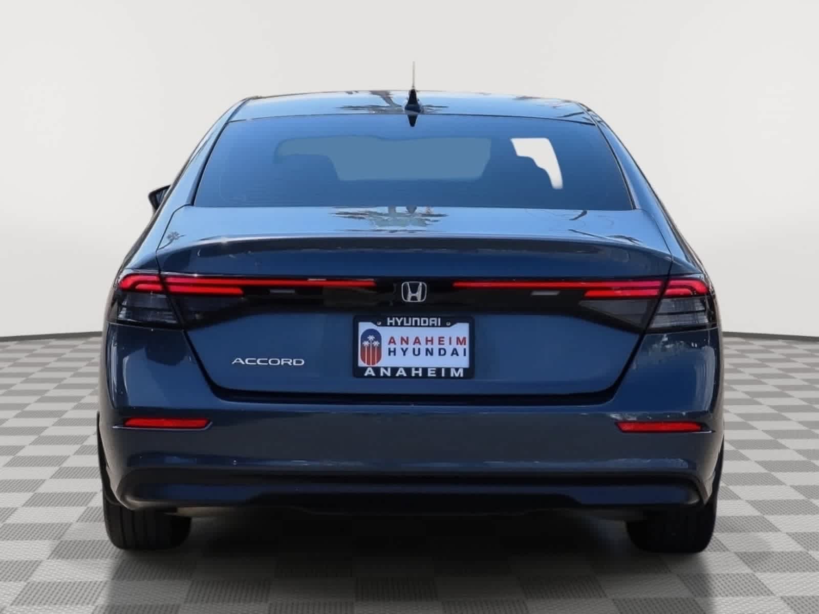 Used 2023 Honda Accord EX image 8