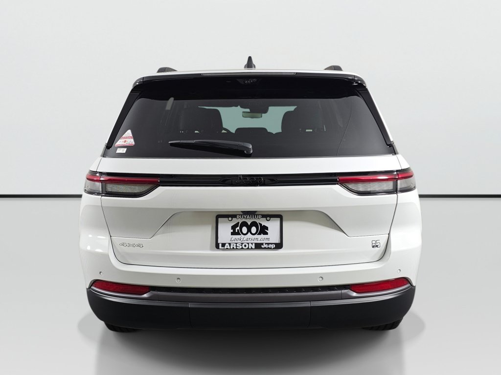 New 2026 Jeep Grand Cherokee Limited AWD/4WD image 6
