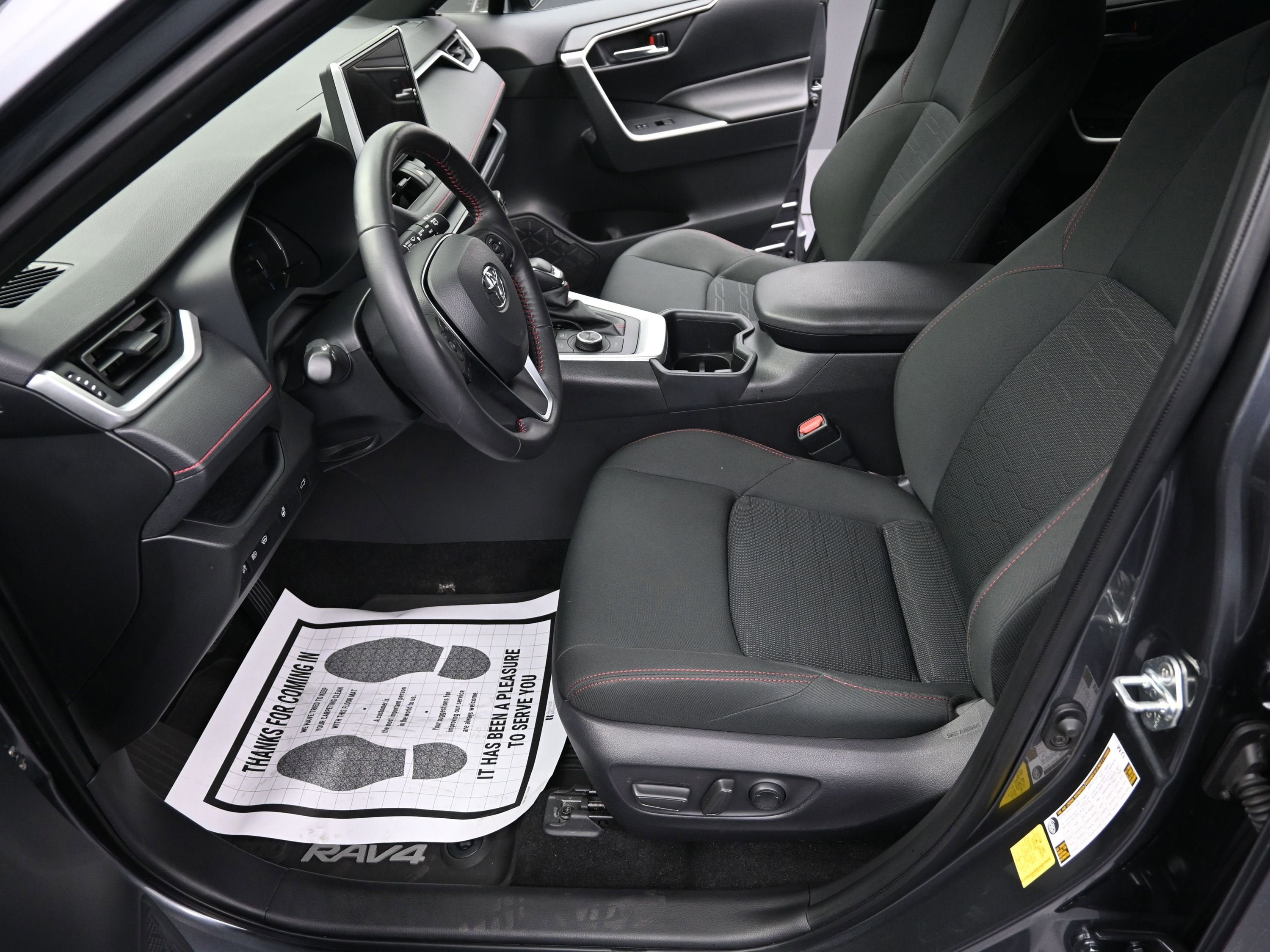 Used 2023 Toyota RAV4 SE w/ Weather & Moonroof Package AWD/4WD image 10