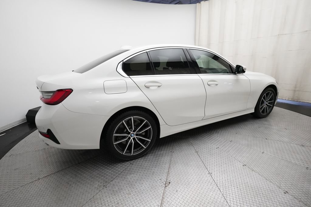Used 2021 BMW 330e xDrive w/ Convenience Package image 36
