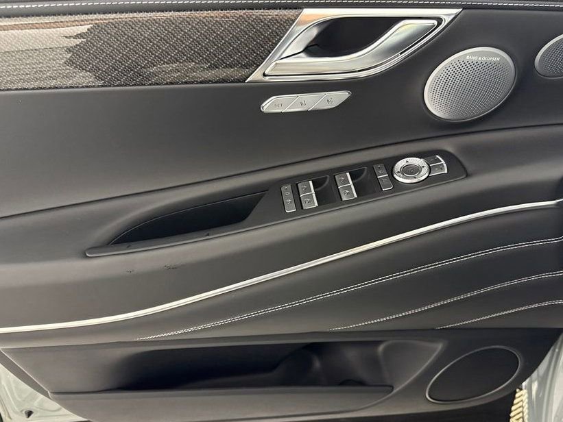 New 2026 Genesis GV80 3.5T e-SC AWD/4WD image 13
