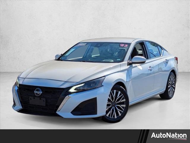 Used 2023 Nissan Altima 2.5 SV