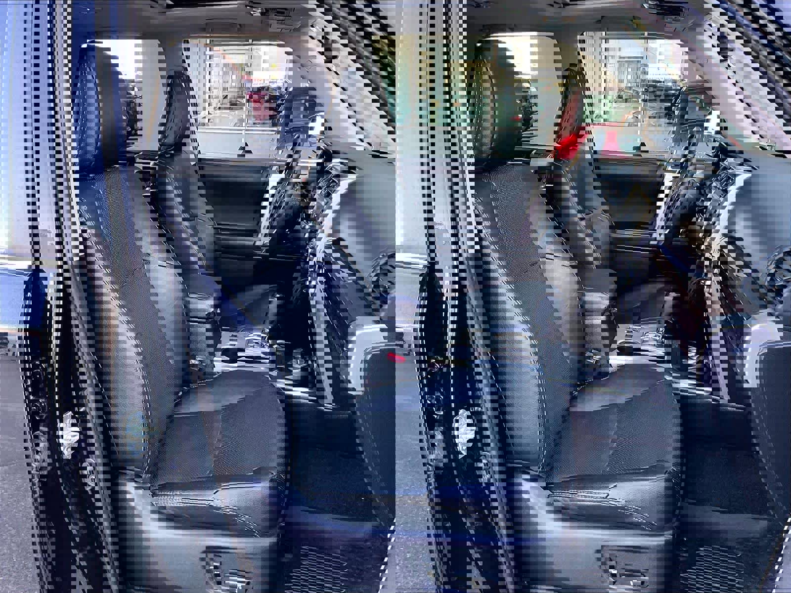 Used 2021 Toyota 4Runner Limited image 11