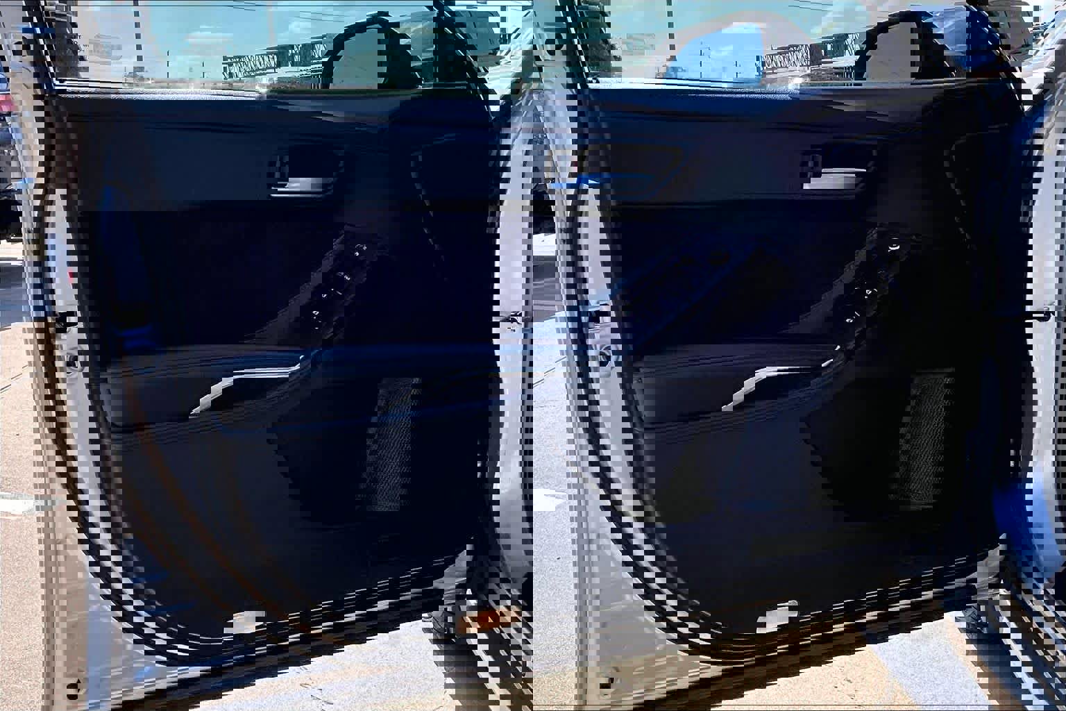 Used 2019 Toyota Avalon XSE image 22