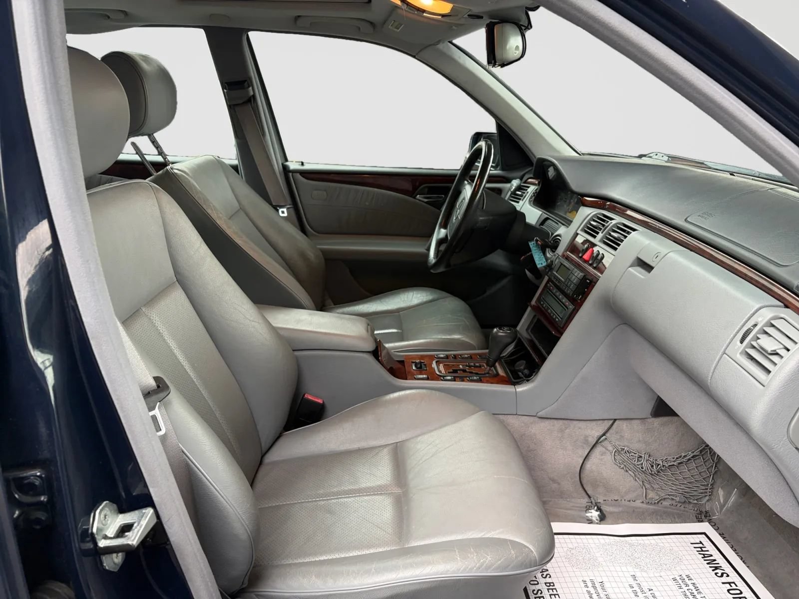 Used 1999 Mercedes-Benz E 320 Sedan image 20