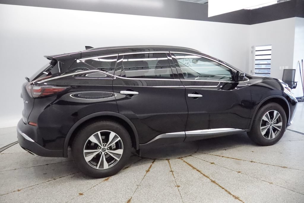 Used 2023 Nissan Murano SV AWD/4WD image 10
