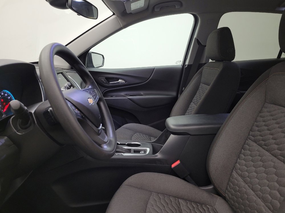 Used 2021 Chevrolet Equinox LT image 17