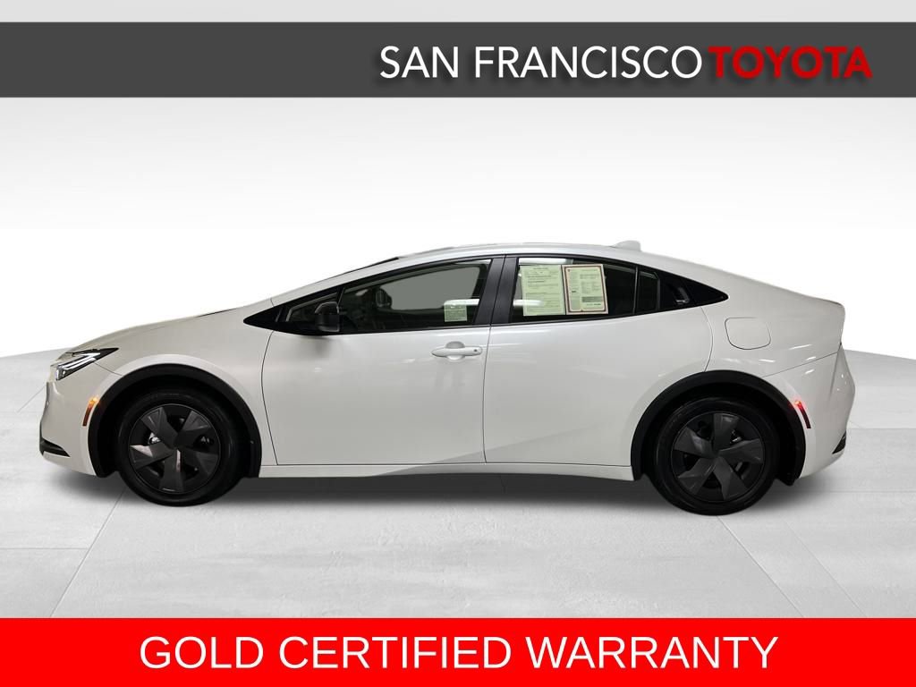 Certified 2024 Toyota Prius Prime SE image 2