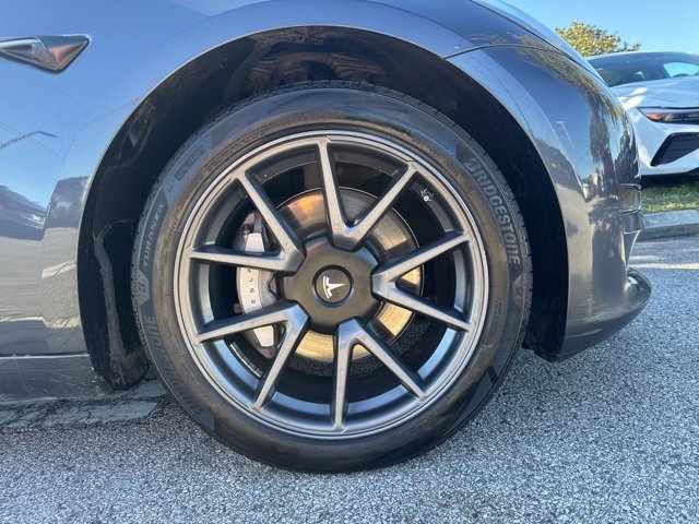 Used 2023 Tesla Model 3 Standard Range image 7