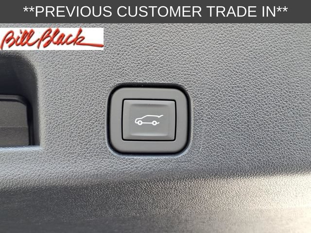 Used 2026 Chevrolet Traverse RS FWD image 7