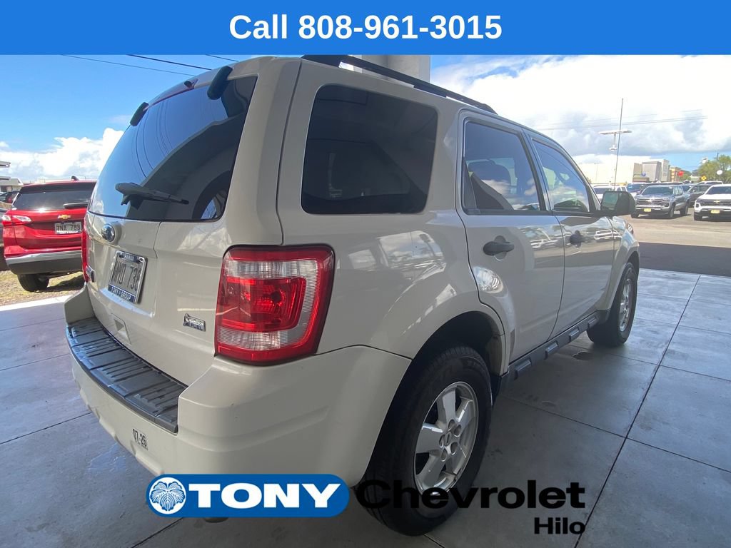 Used 2010 Ford Escape XLT AWD/4WD image 6
