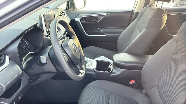 Used 2025 Toyota RAV4 LE image 26