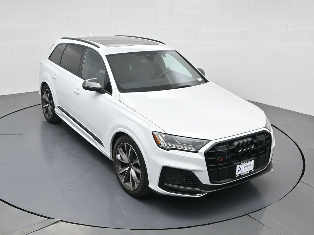 Used 2023 Audi SQ7 Prestige w/ Prestige Package image 31