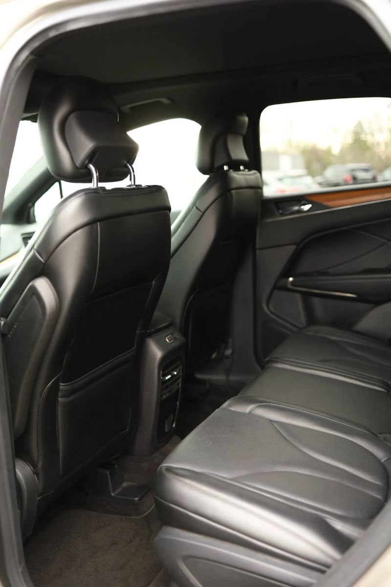 Used 2015 Lincoln MKC AWD w/ Equipment Group 102A Reserve image 33