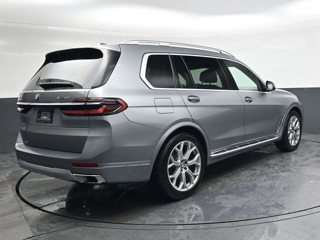 Used 2024 BMW X7 xDrive40i image 4