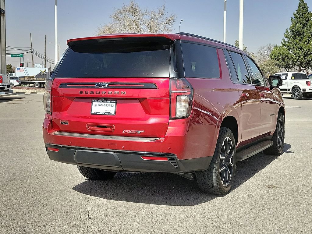 Used 2023 Chevrolet Suburban RST w/ Luxury Package image 10