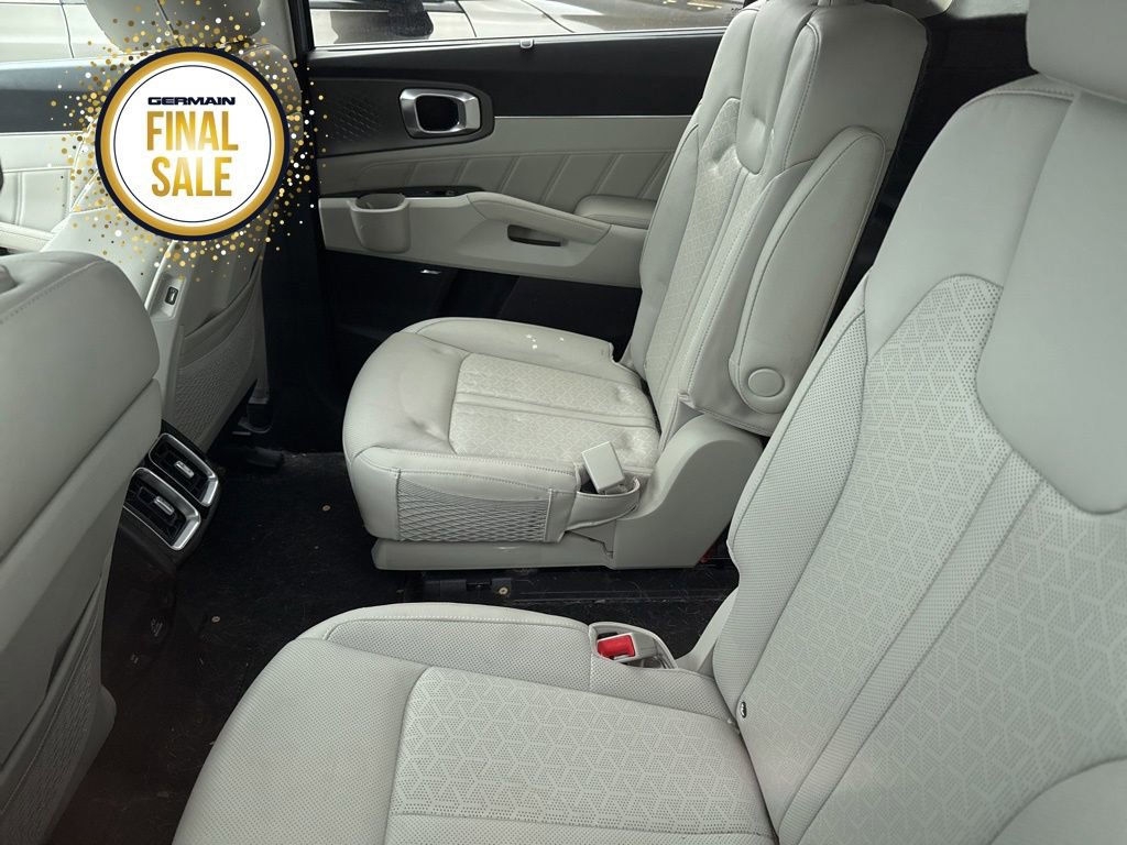 Certified 2023 Kia Sorento SX Prestige image 7
