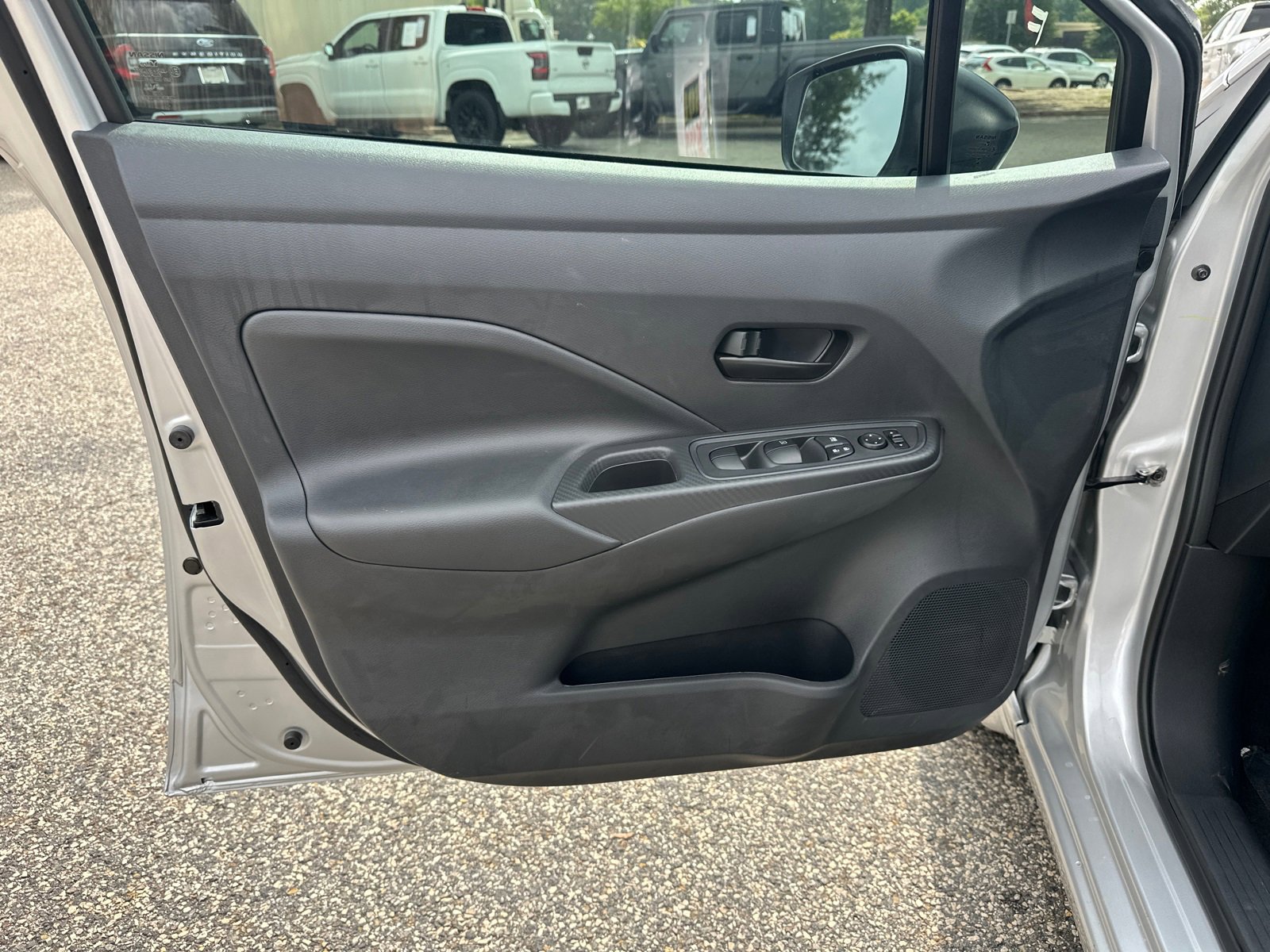 New 2025 Nissan Versa S w/ S Plus Package image 10