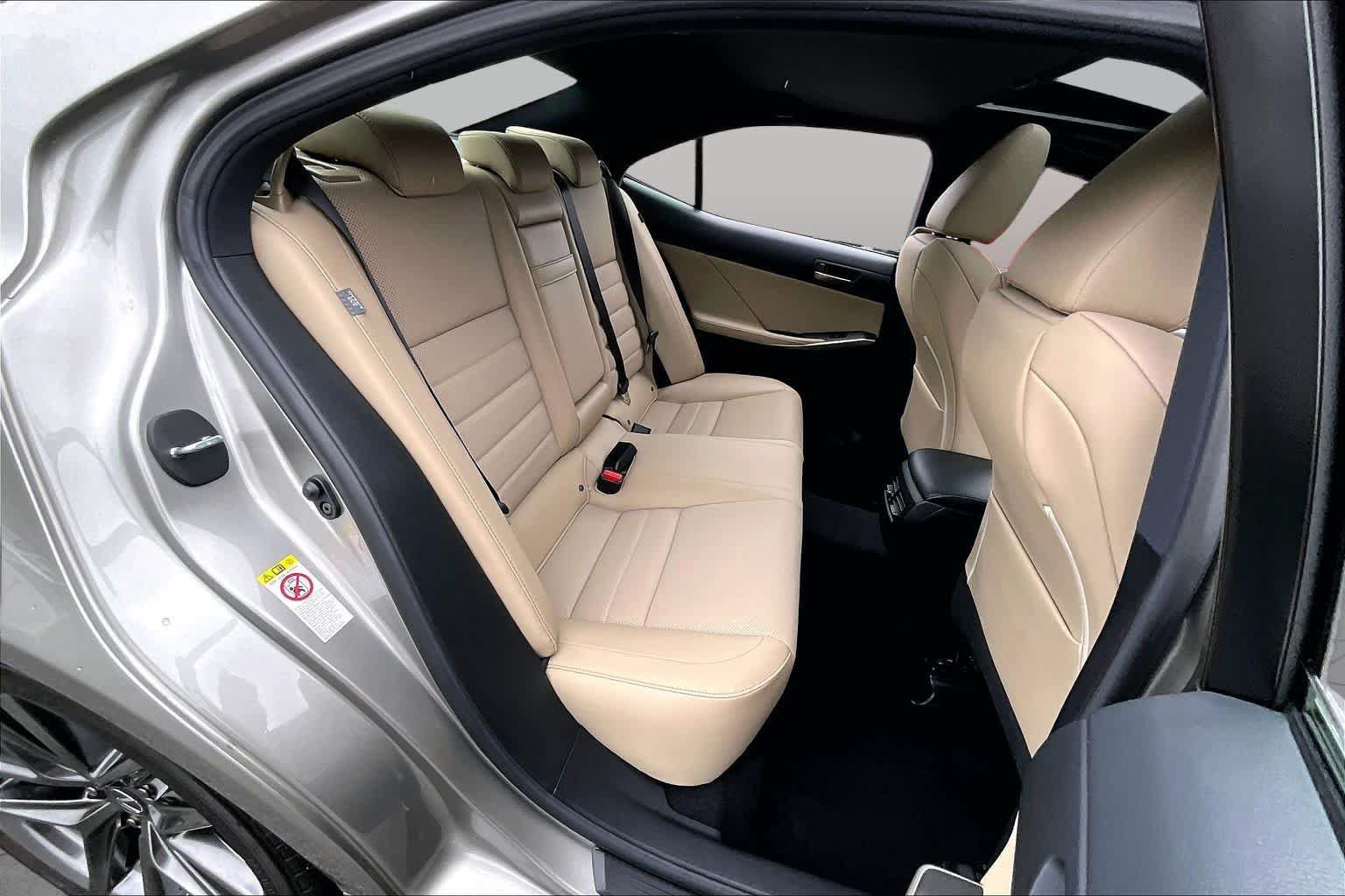 Used 2019 Lexus IS 300 F Sport w/ F Sport Package AWD/4WD image 21