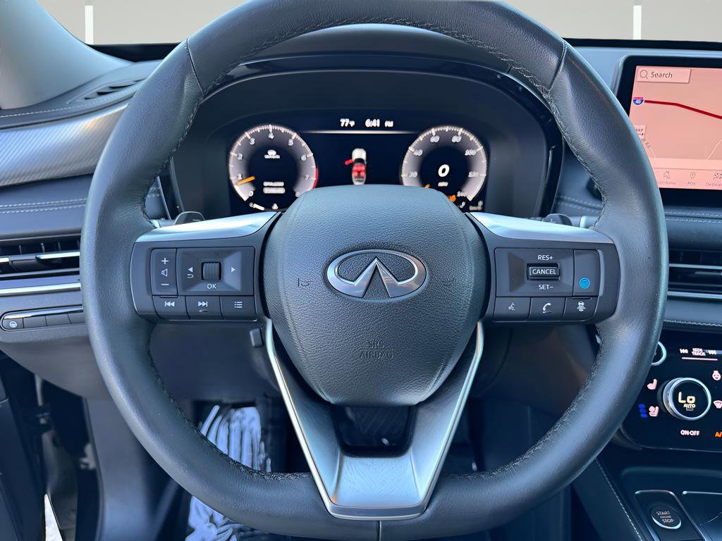 Used 2023 INFINITI QX60 Luxe FWD image 12