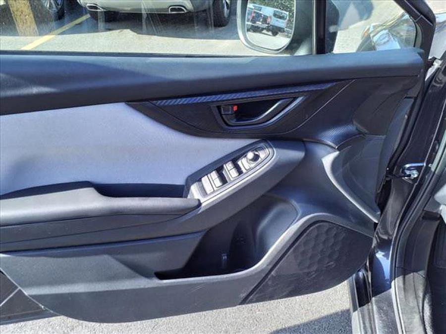 Used 2019 Subaru Crosstrek 2.0i Premium image 17
